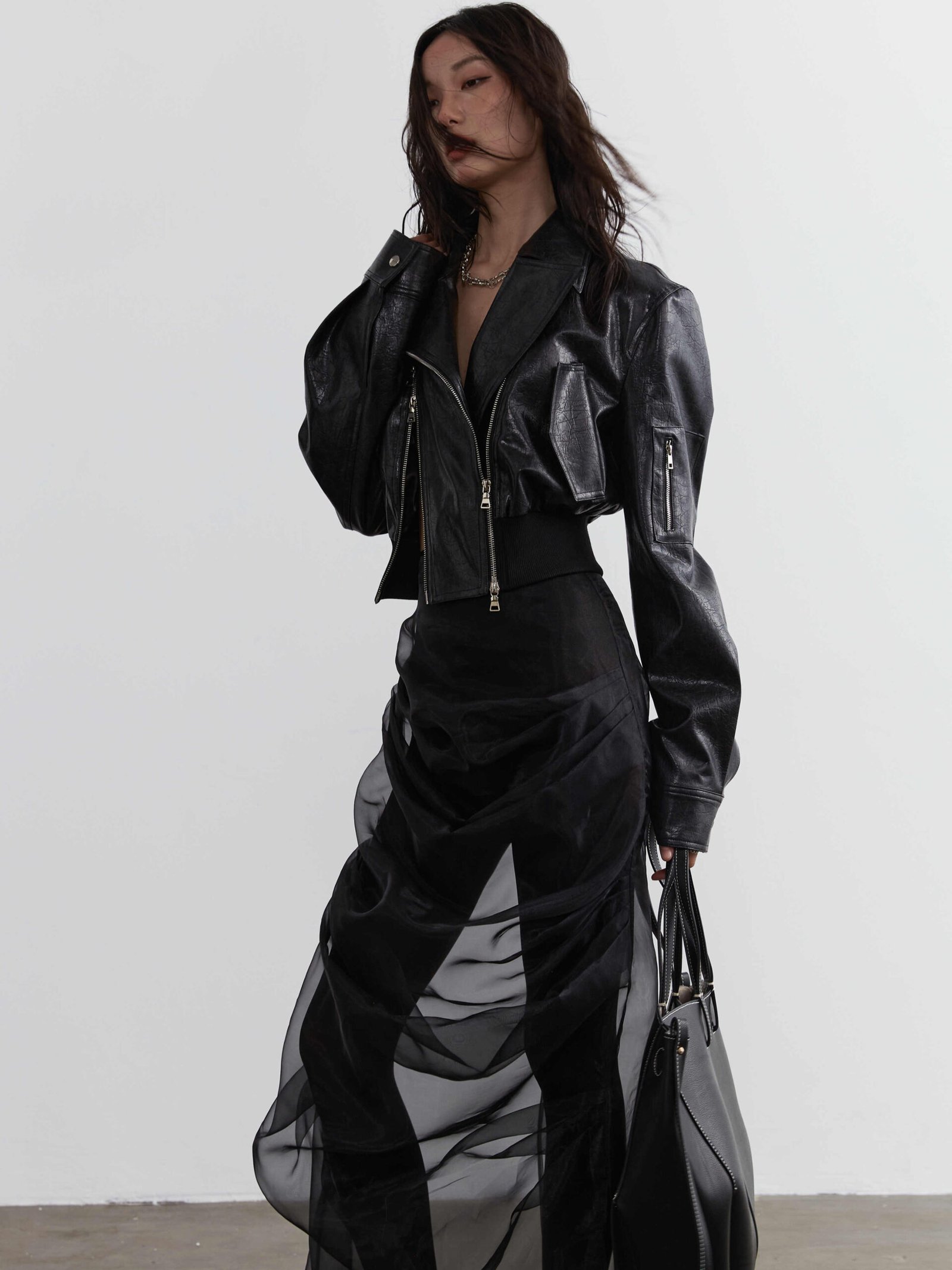A Variety Of Ways To Wear Two-piece Skirt - Image 3