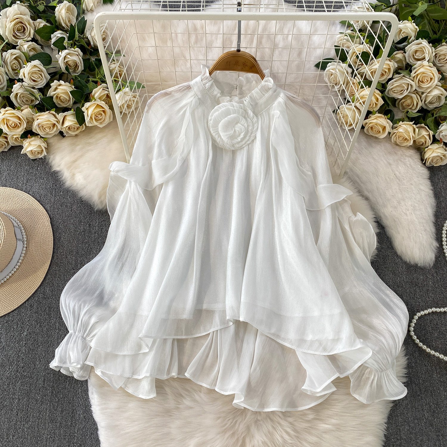 Gentle Elegant Floral Ruffled-edge Round-neck Blouse For Girls - Image 4