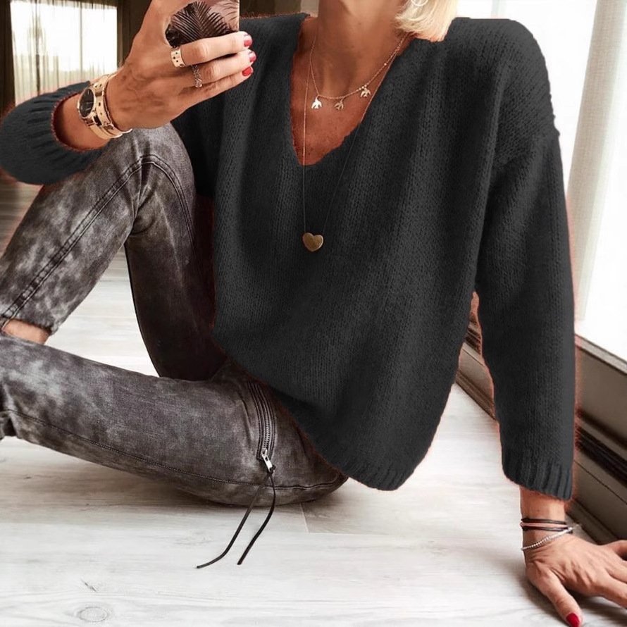 Womens Relaxed-fit Casual V-neck Drop-shoulder Sweater - Image 2