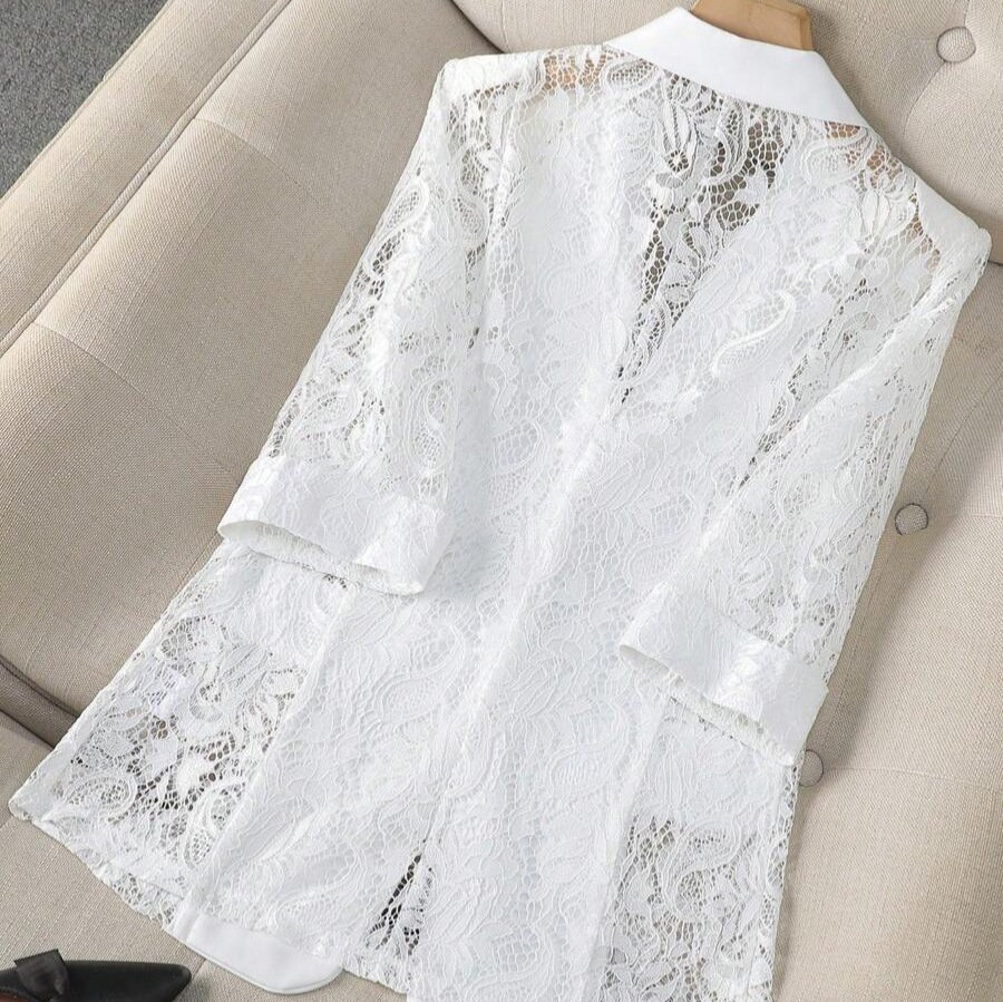 Fashionable Lace-Panel Blazer For Women - Image 2