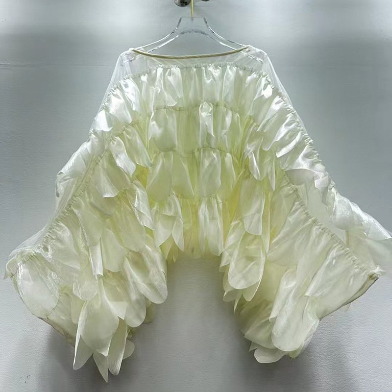 Chic Batwing-sleeve Blouse With Irregularly Shaped Ruffled Trim - Image 10
