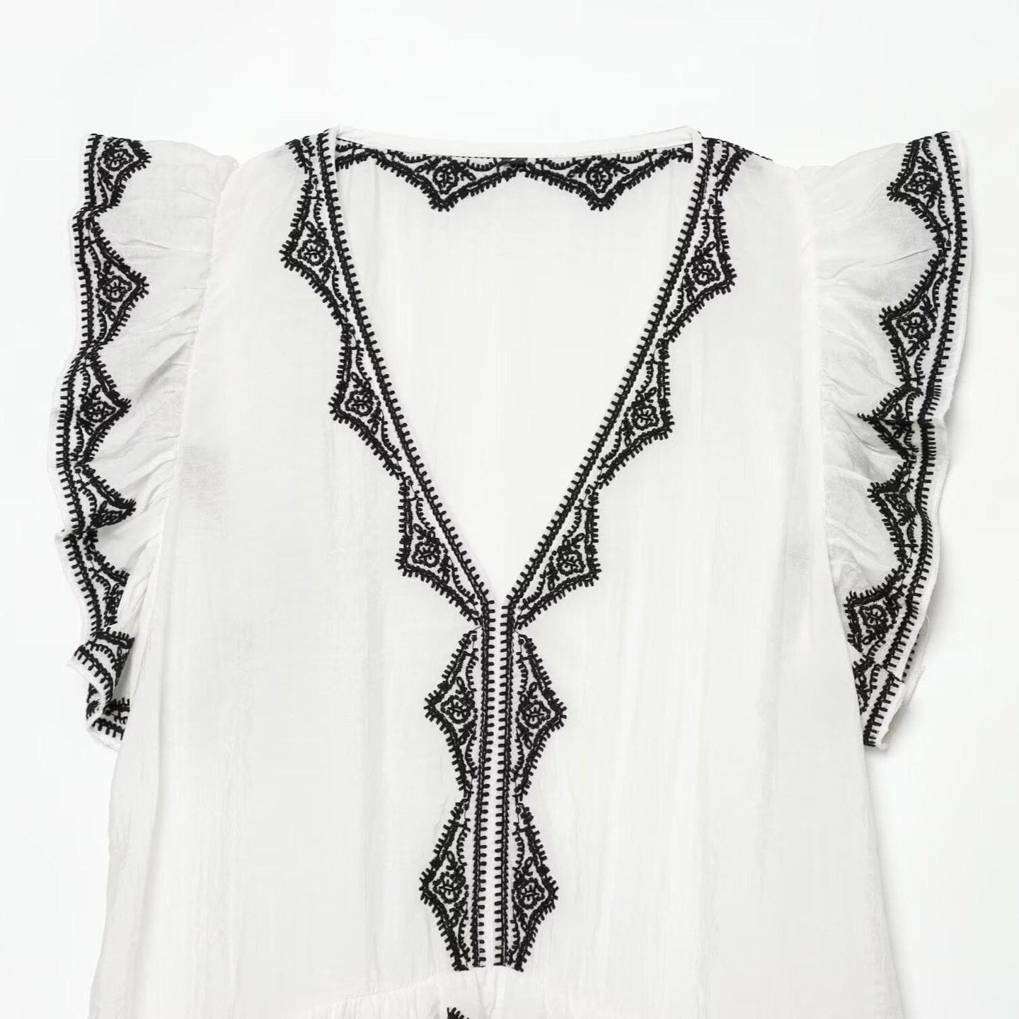 Summer New Arrival Asymmetrical Hem Sleeveless Top - Image 3