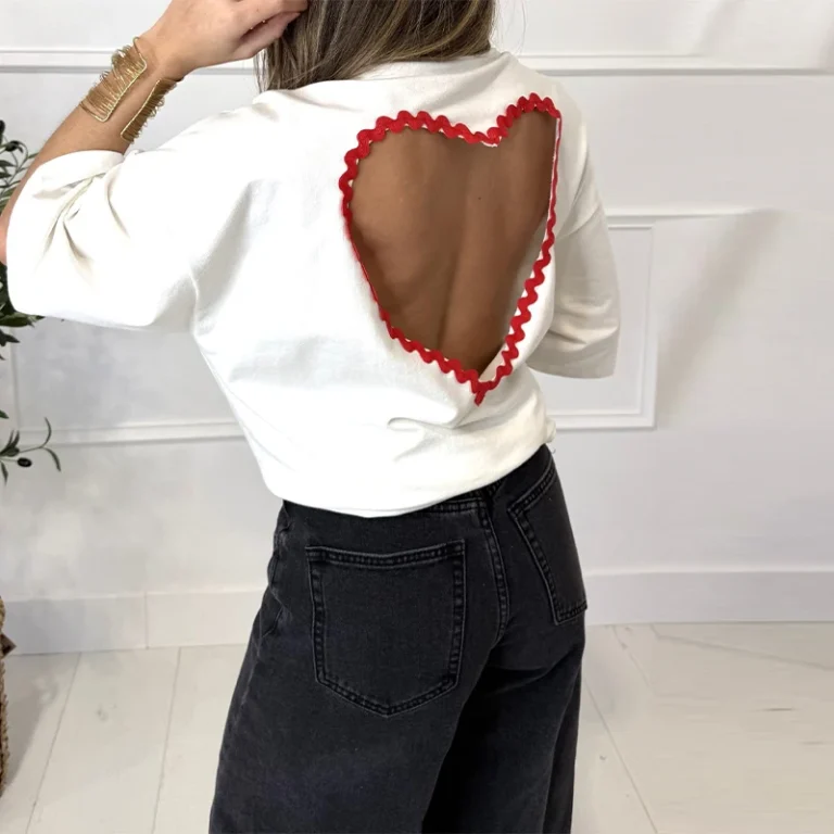 S272c5b43584544979a478507a809611cg.webp Y2k Style White Oversized T Shirt Women Fashion Backless Heart Cutout Red Trim Half Sleeve Tops Summer Casual Streetwear Outfits