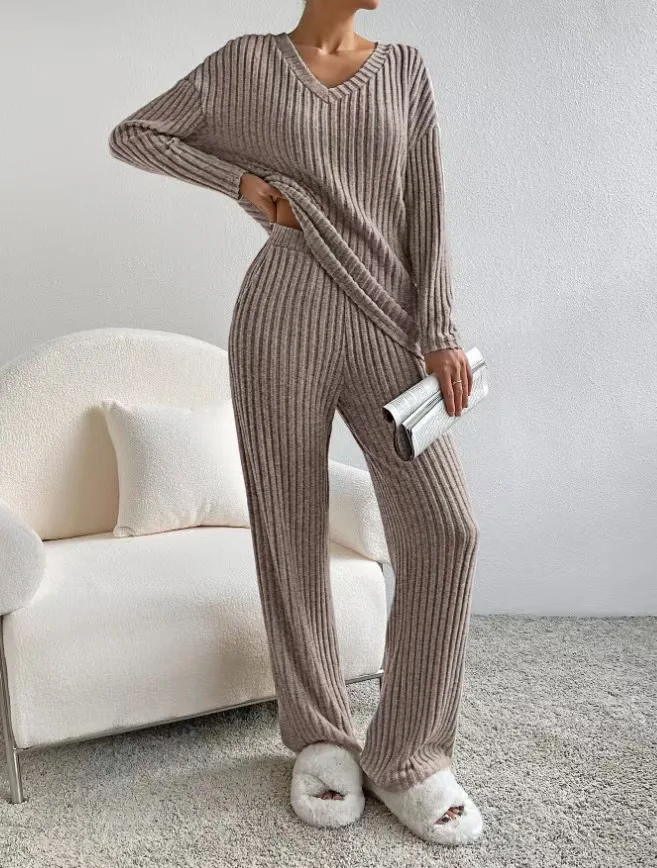 Fashionable Knitted Two-Piece Set Casual V-Neck Long Pants Autumn Winter New Style Loose Fit Korean Style Comfortable Polyester - Image 9
