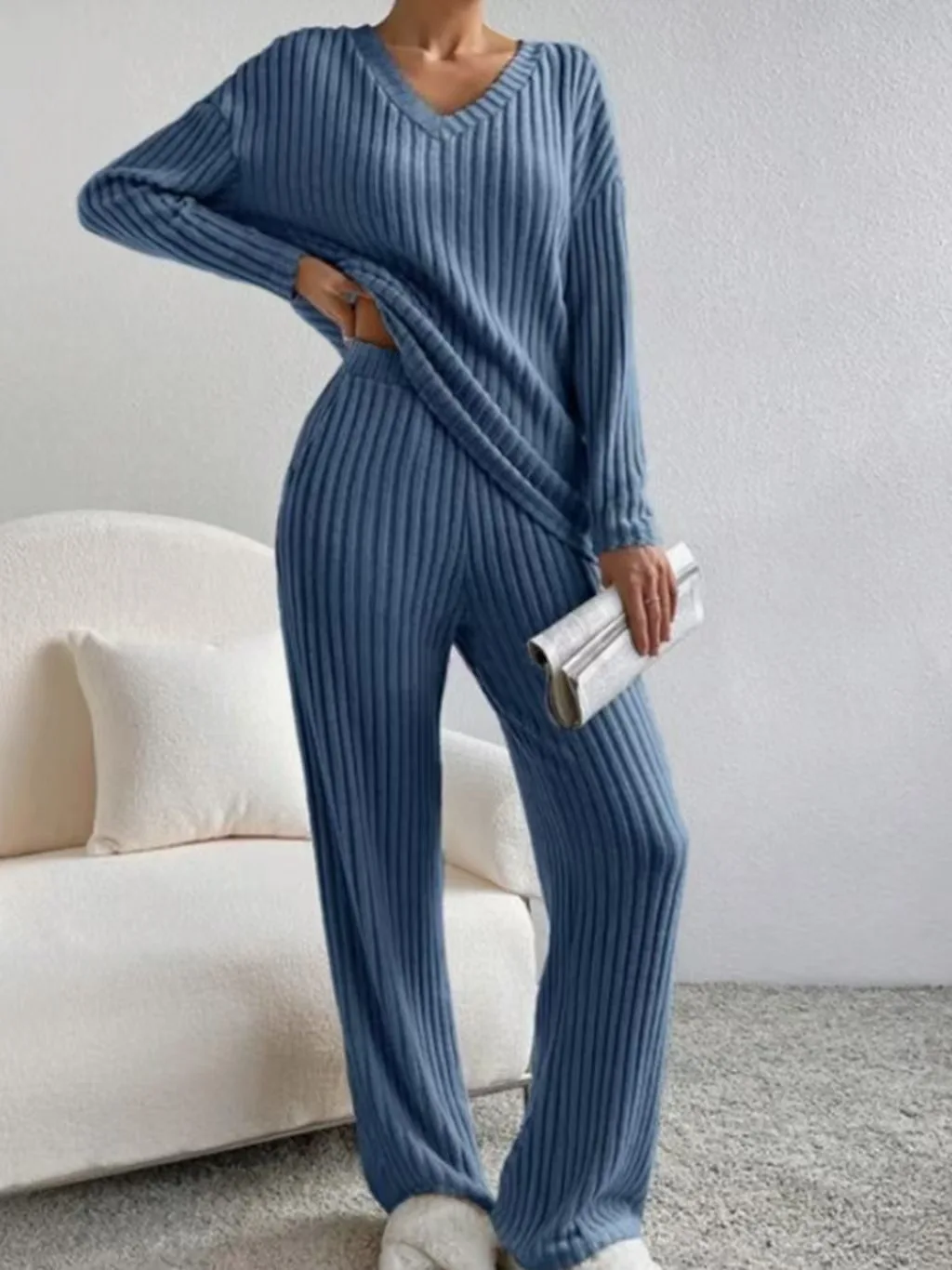 Fashionable Knitted Two-Piece Set Casual V-Neck Long Pants Autumn Winter New Style Loose Fit Korean Style Comfortable Polyester - Image 11