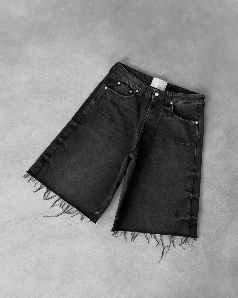 Saa12e3393a7e4e3eb31cab0576fc462eB.webp Y2k Black Punk Wash Baggy Work Shorts Men Women Summer Hip Hop Ripped Hole Denim Shorts Raw Edge Casual Jorts Streetwear