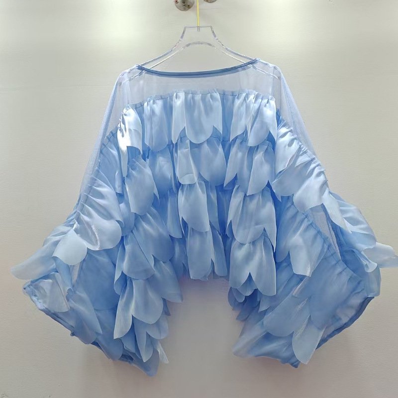 Chic Batwing-sleeve Blouse With Irregularly Shaped Ruffled Trim - Image 2