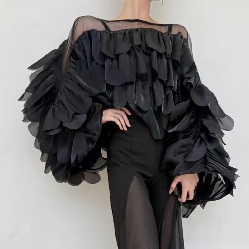 Chic Batwing-sleeve Blouse With Irregularly Shaped Ruffled Trim - Image 5