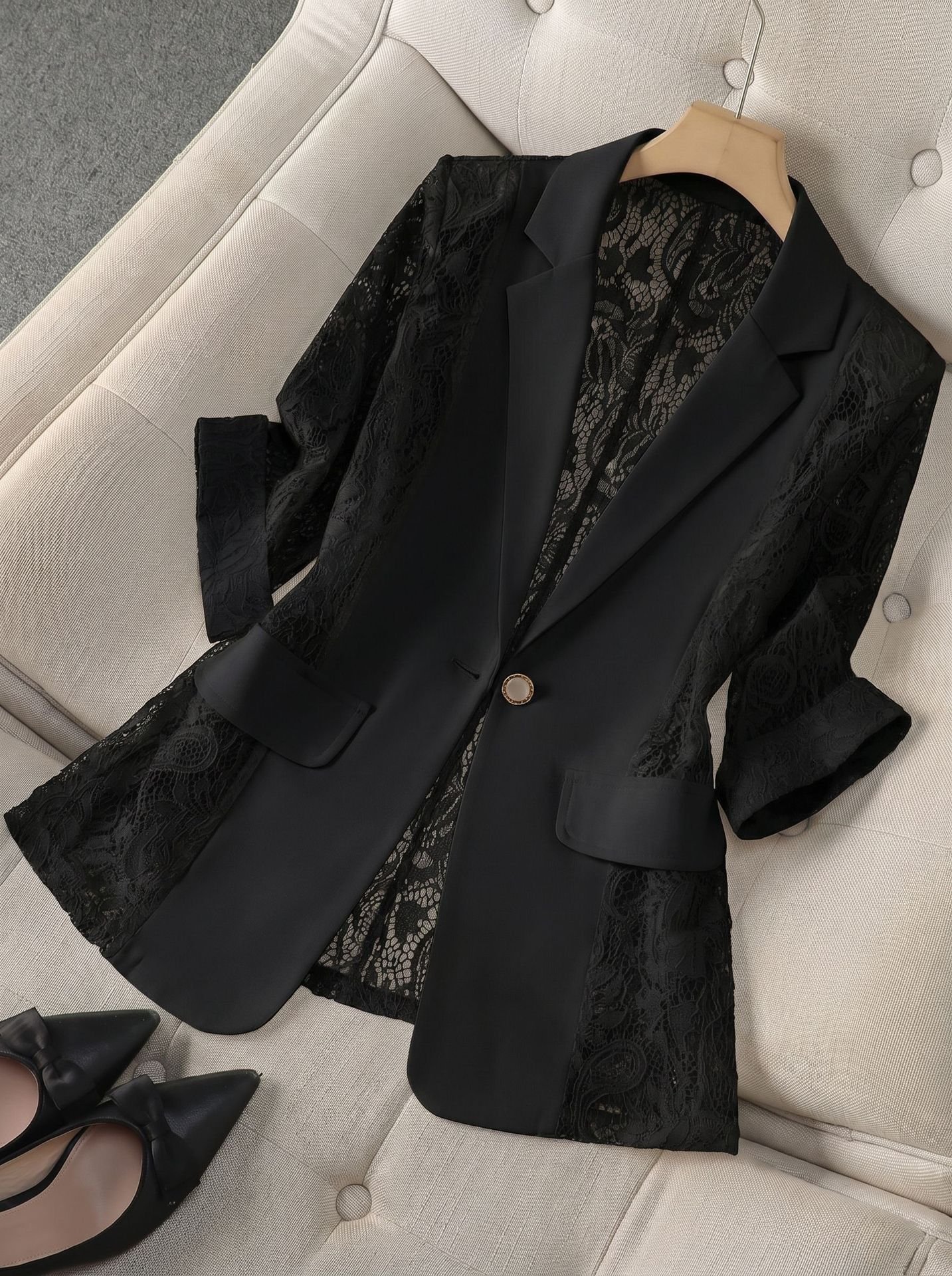Fashionable Lace-Panel Blazer For Women - Image 7