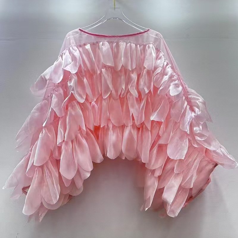 Chic Batwing-sleeve Blouse With Irregularly Shaped Ruffled Trim - Image 9