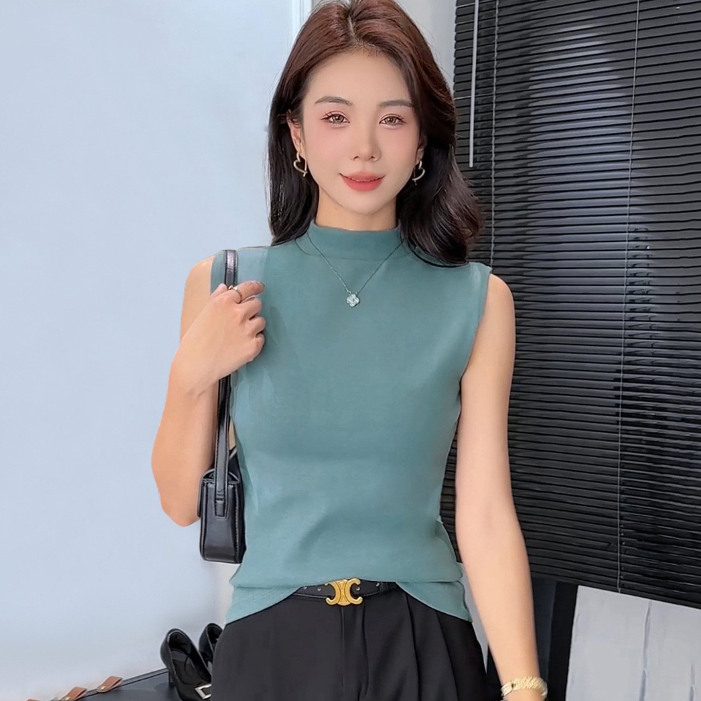 Womens Half-Neck Thickened Thermal Vest - Image 7