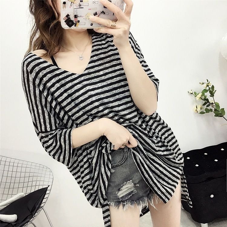 V-neck Short-sleeve Striped Design Womens Versatile T-shirt