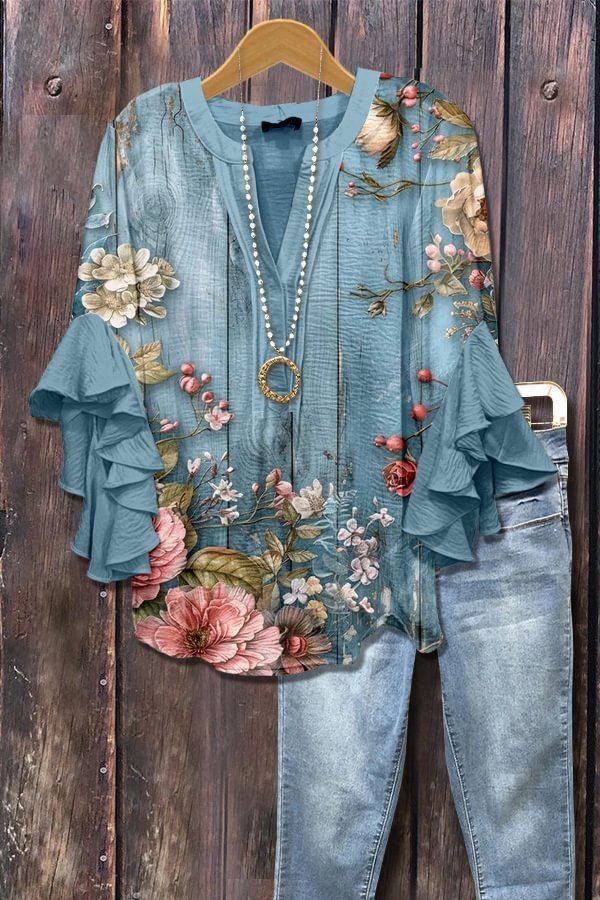 Casual V-neck T-shirt With Lace Trim For Women - Image 4